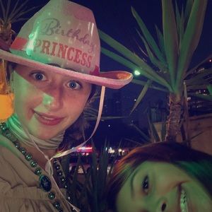 Meet your Posher, Sarah